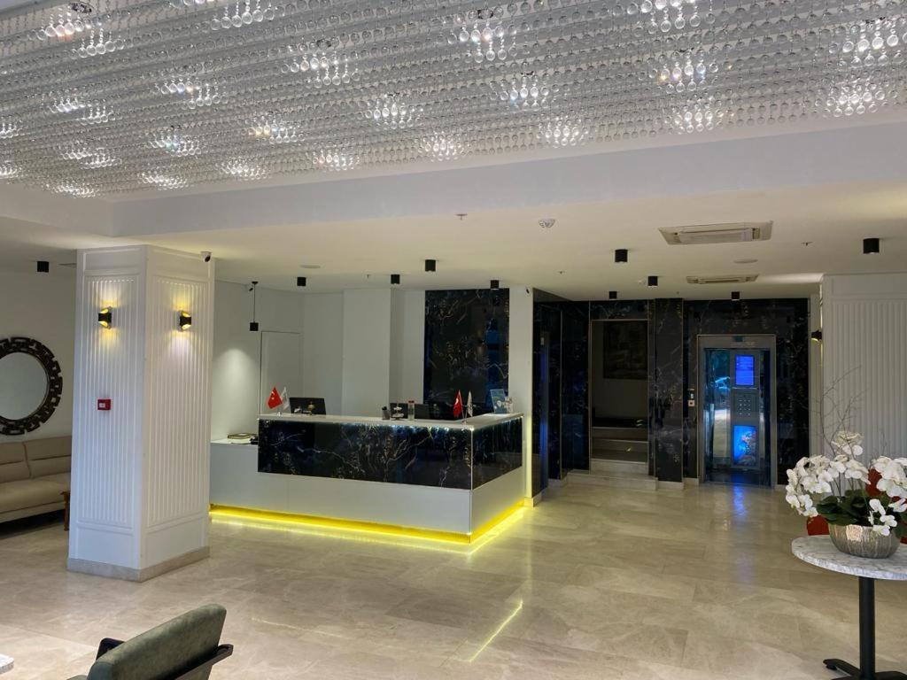 Nk Hotel Esmirna Exterior foto