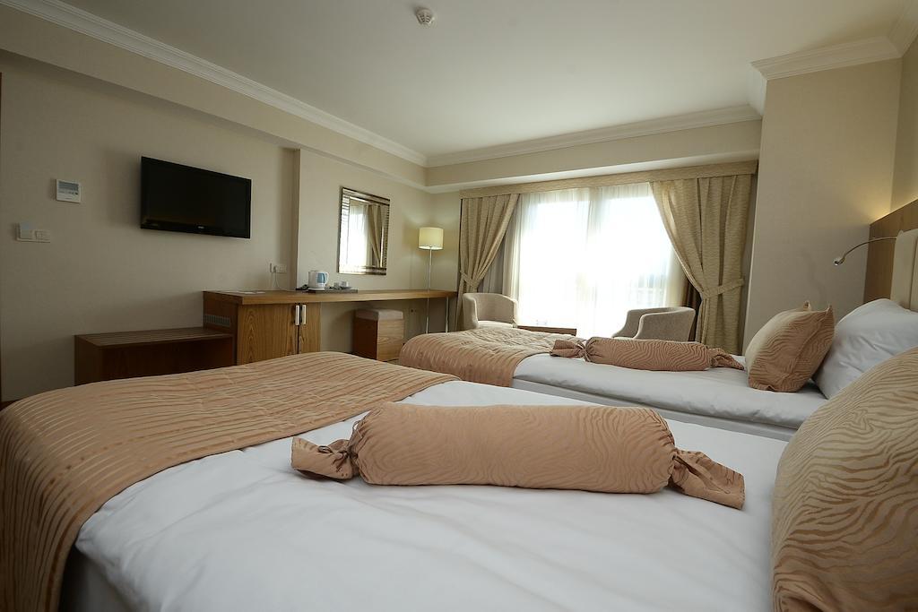 Nk Hotel Esmirna Quarto foto
