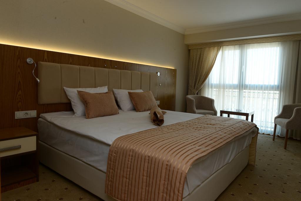 Nk Hotel Esmirna Quarto foto