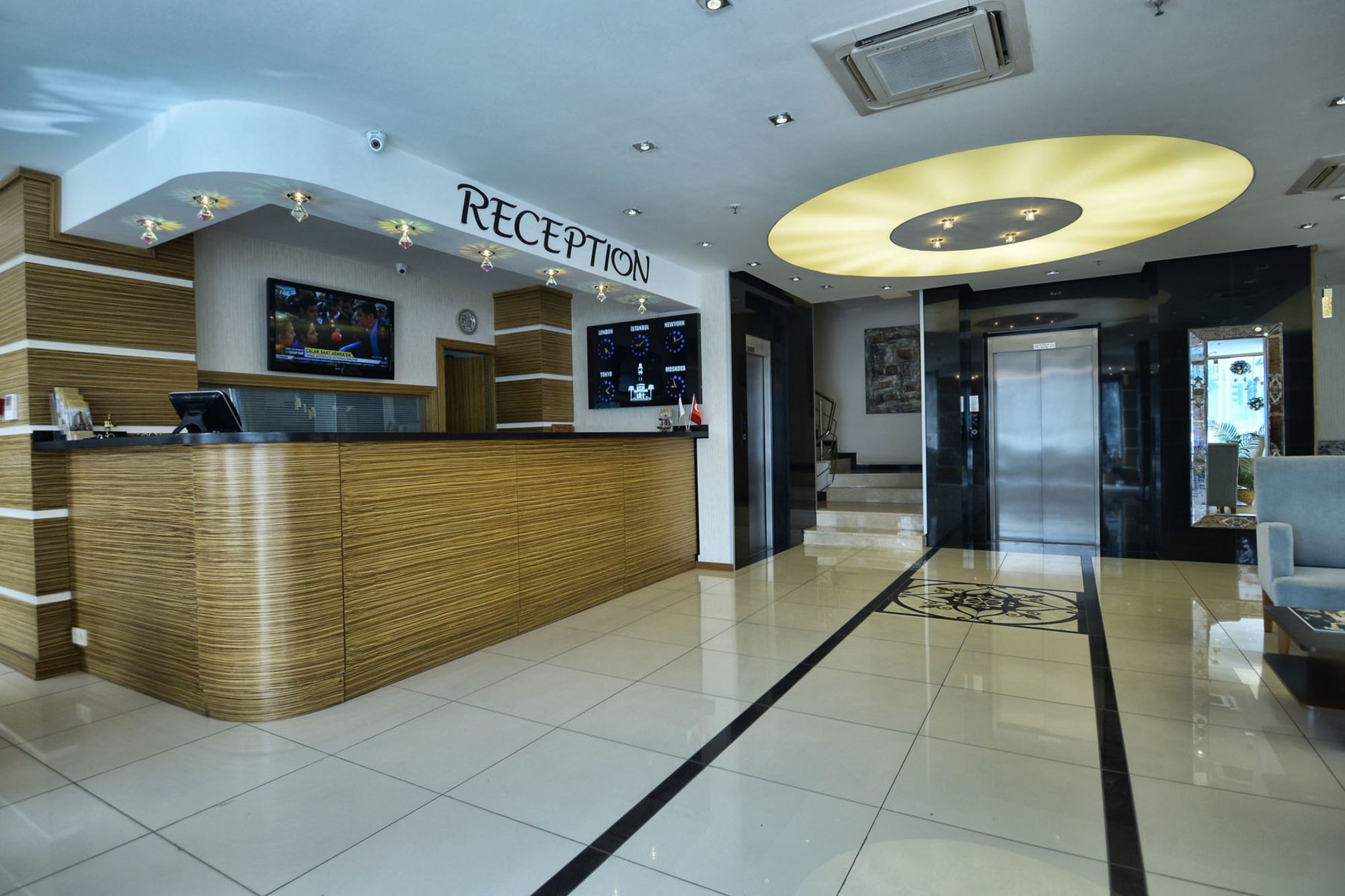 Nk Hotel Esmirna Exterior foto